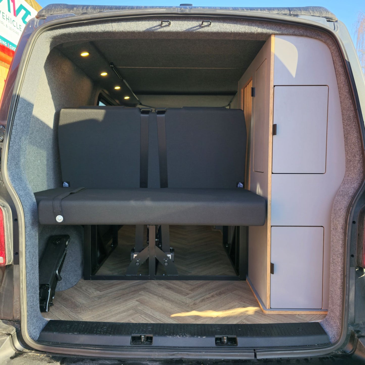 RIB Altaïr Bed Installation Service